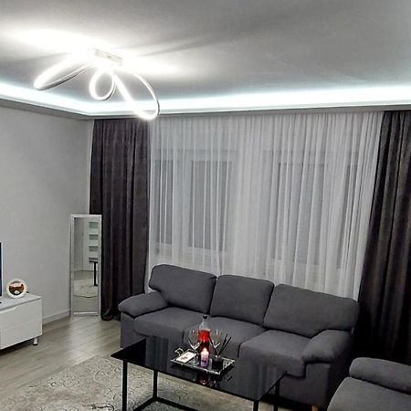 Big Delux Apartment โมสตาร์ ภายนอก รูปภาพ