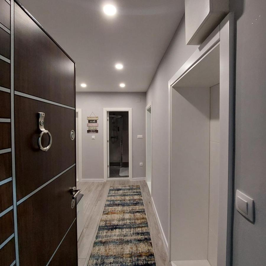 Big Delux Apartment โมสตาร์ ภายนอก รูปภาพ